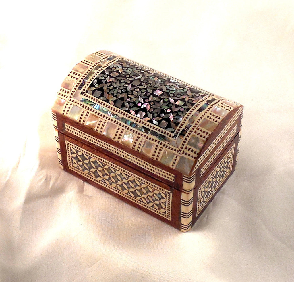 Delicate Rose | Handmade Egyptian Mother of Pearl Jewelry Box